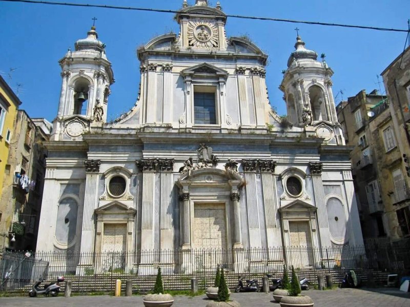 Wanderlust Naples A Place To Stay