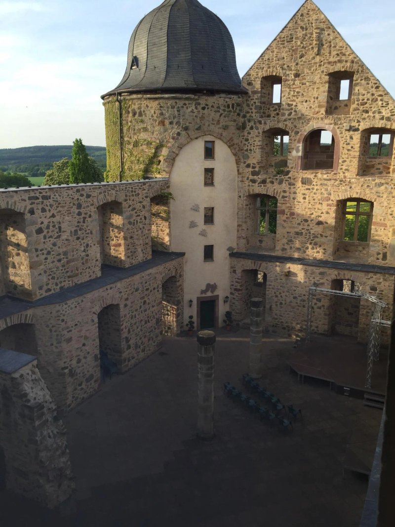 Dornroeschenschloss Sababurg