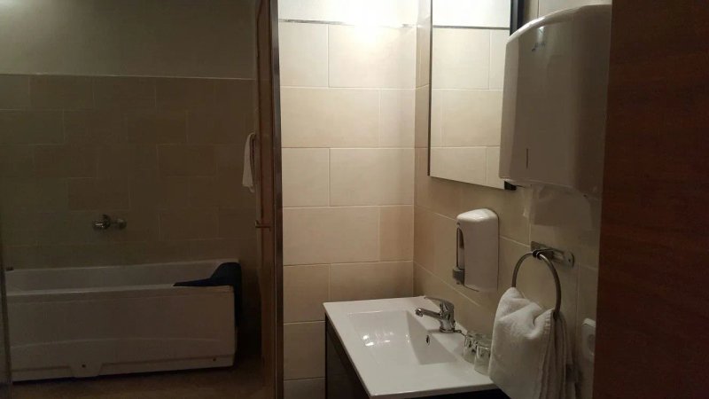 Hotel Embat