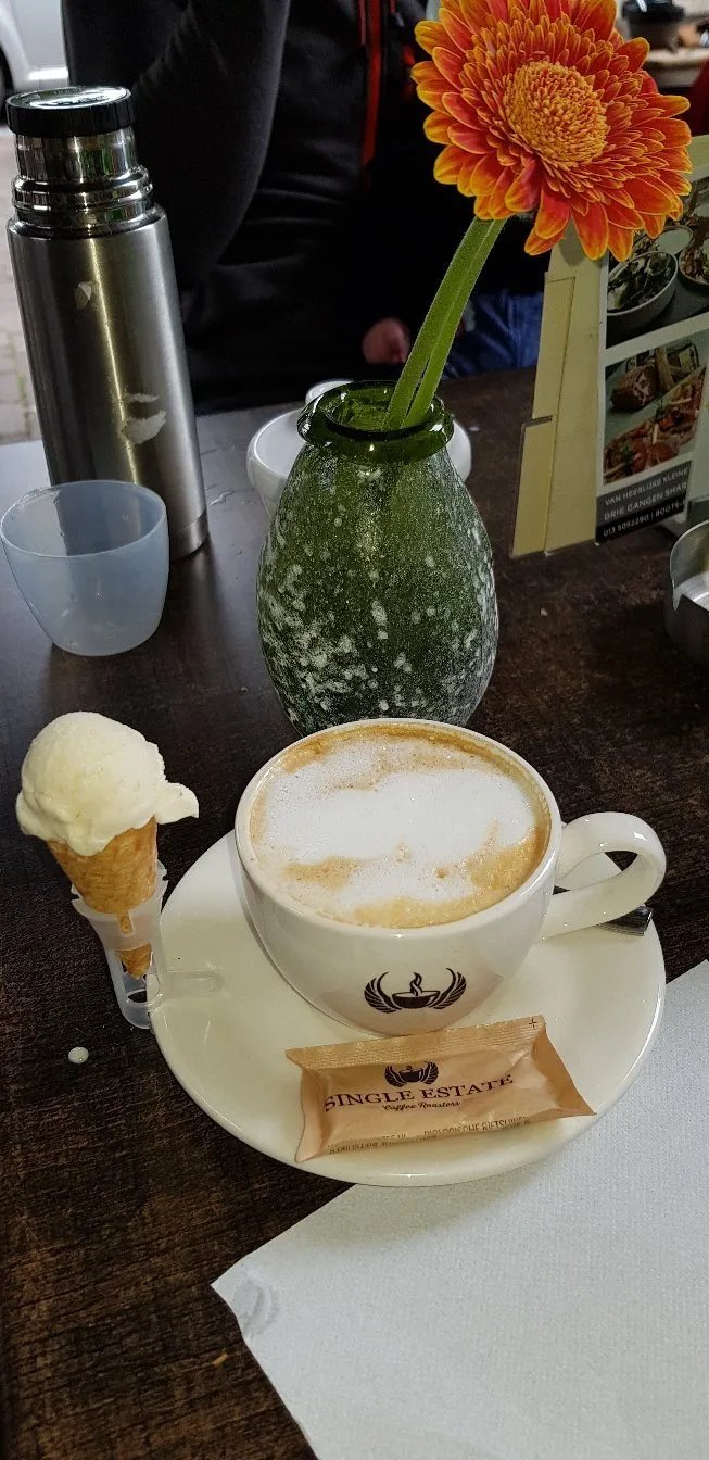 Z!nin ijs & koffiebar
