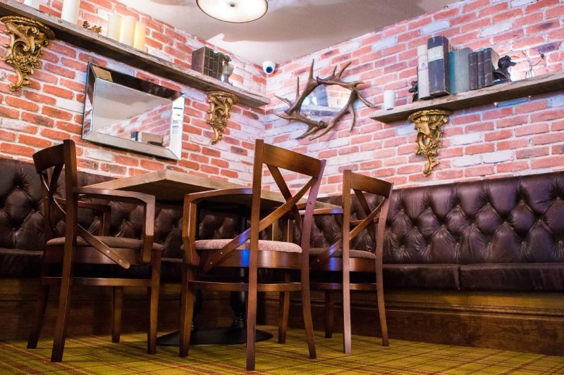 Busby Hotel