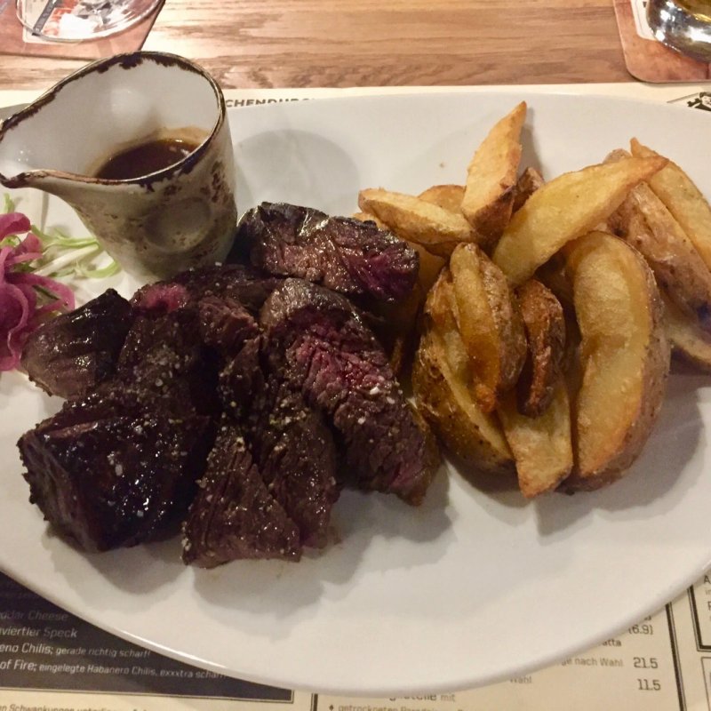 Zundwerk - Fine Steaks, Burger and Beer