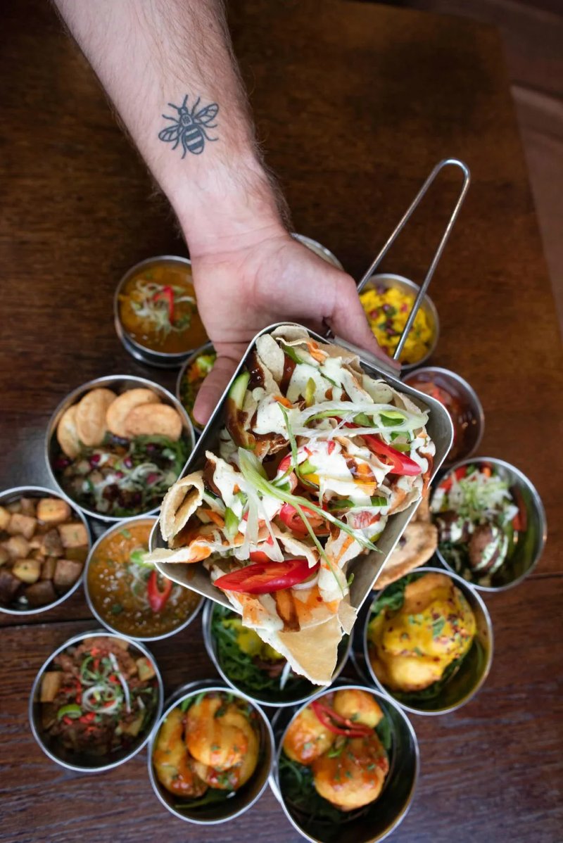 Roti Food + Liquor