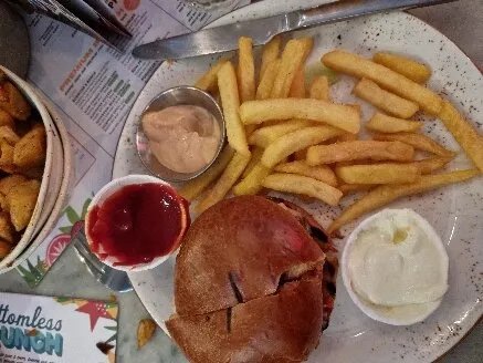 Revolucion De Cuba  Leeds