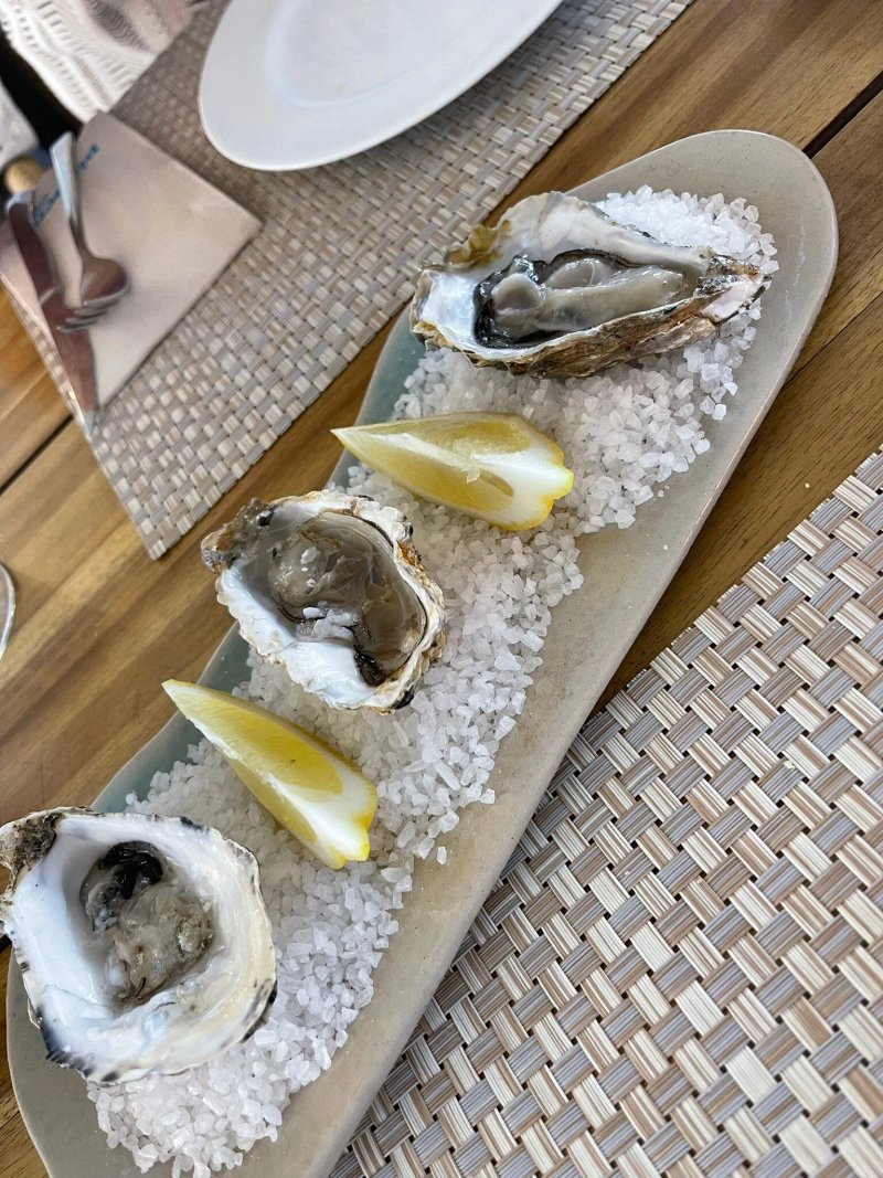 Pippers Restaurant & Sushi Bar
