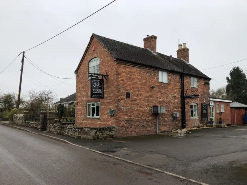 The Three Horseshoes