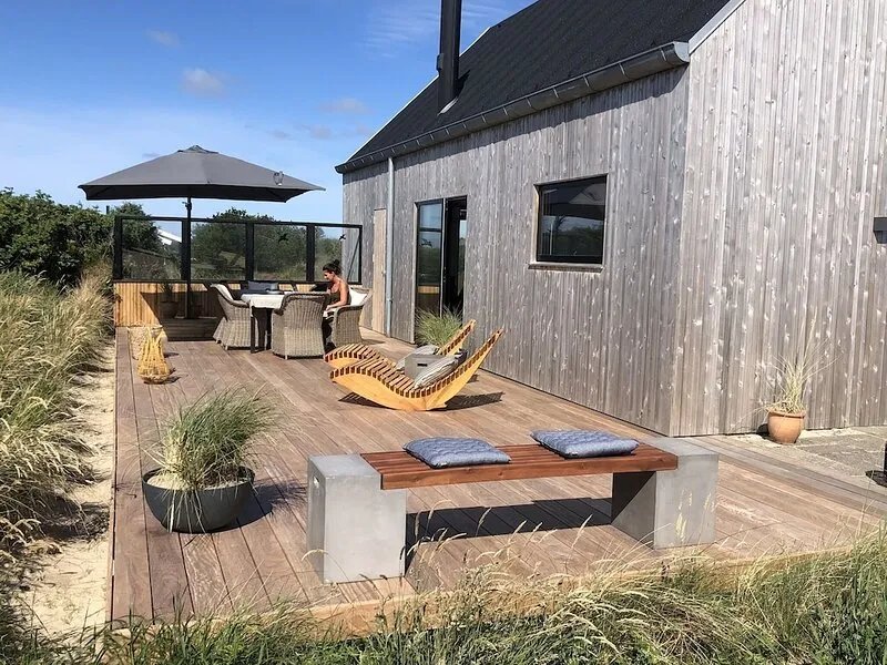 Havudsigt, tæt på strand, dejlig natur og terrasser