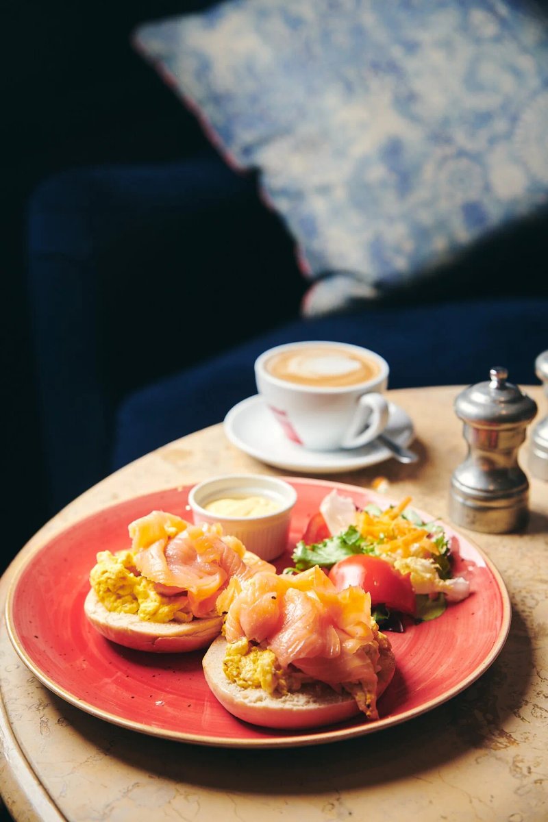 Jak's Mayfair