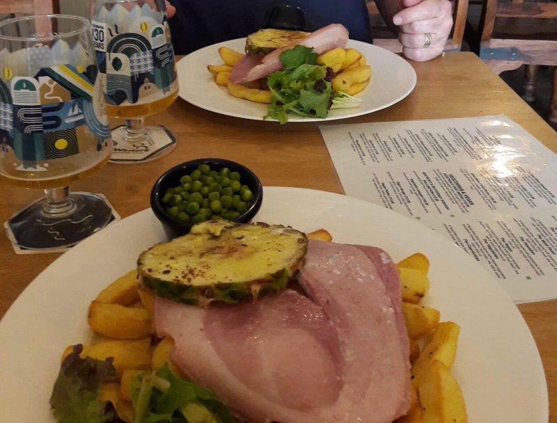 Cross Keys