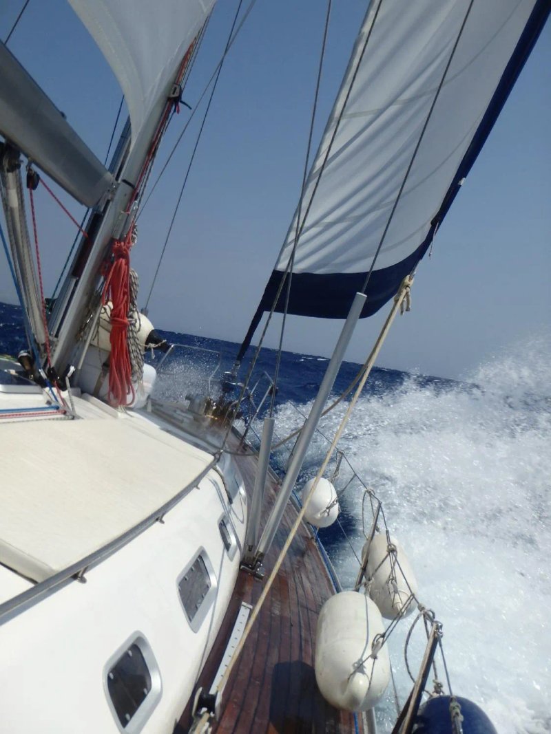 Blue Water Sailing Greece