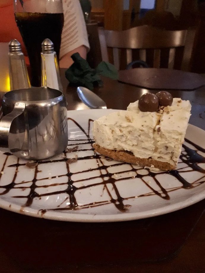 The Little Crown Inn & Restaurant