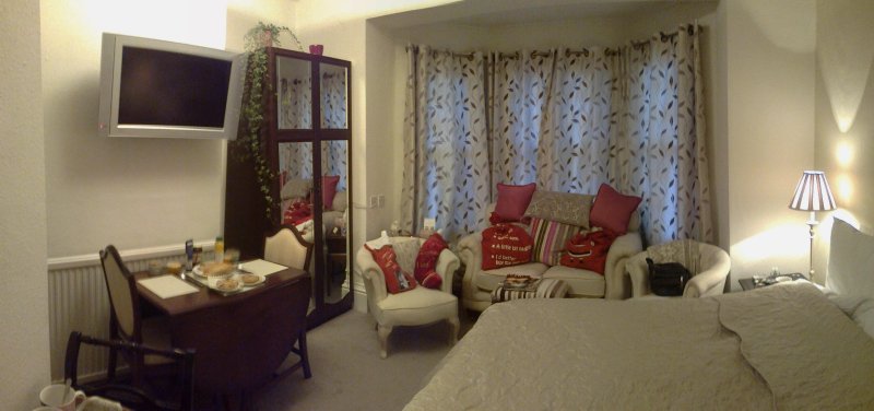 Townhouse Hotel