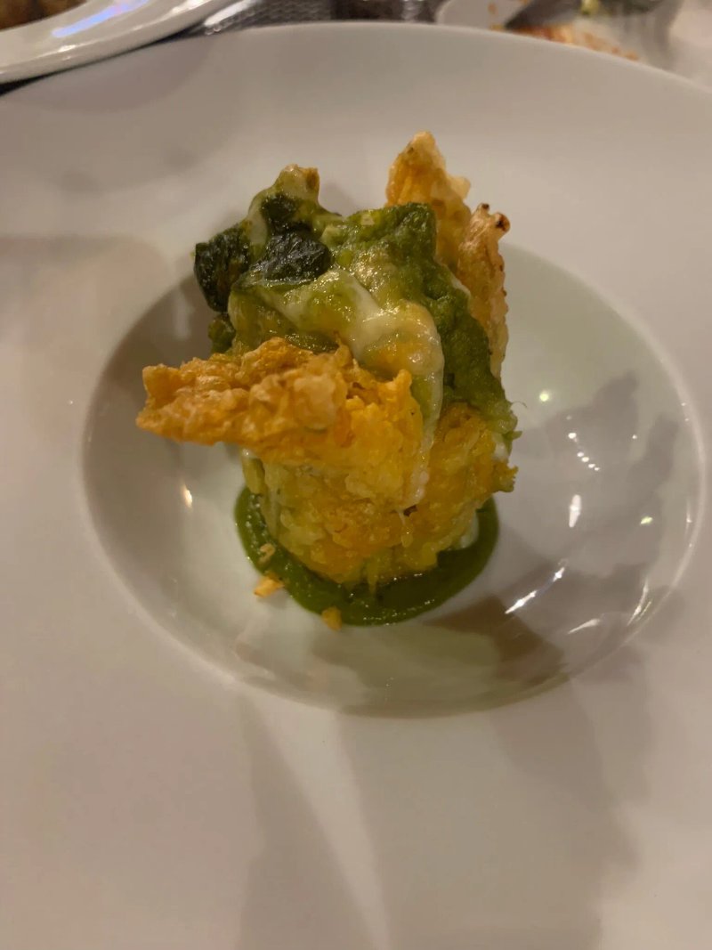Novenoveuno