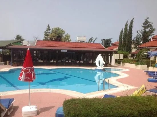 Flippers Holiday Village