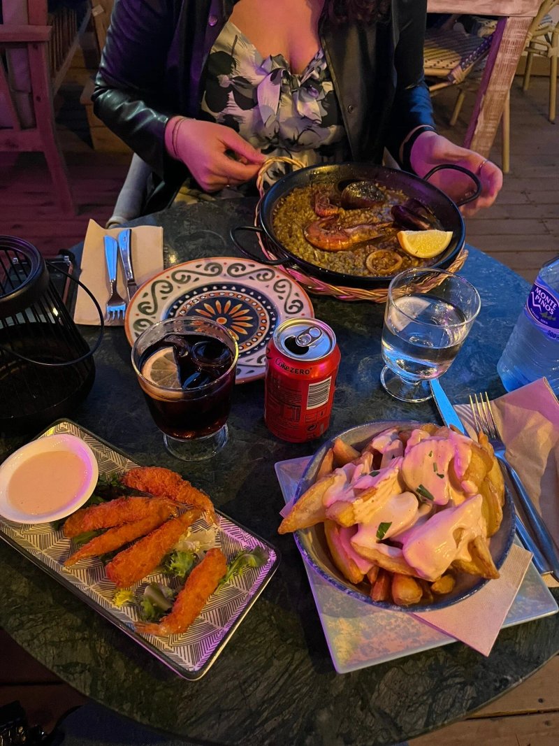 Ibizza Restaurant & Cocktail Bar