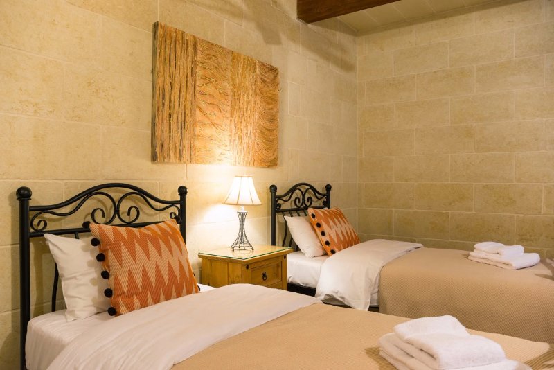 Ta'Kalamija Bed & Breakfast