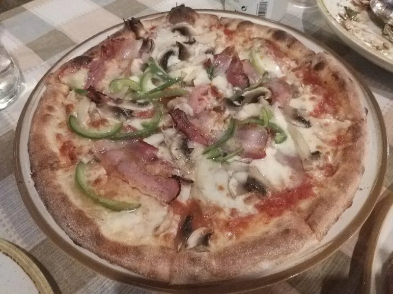 Casareccio Trattoria Pizzeria
