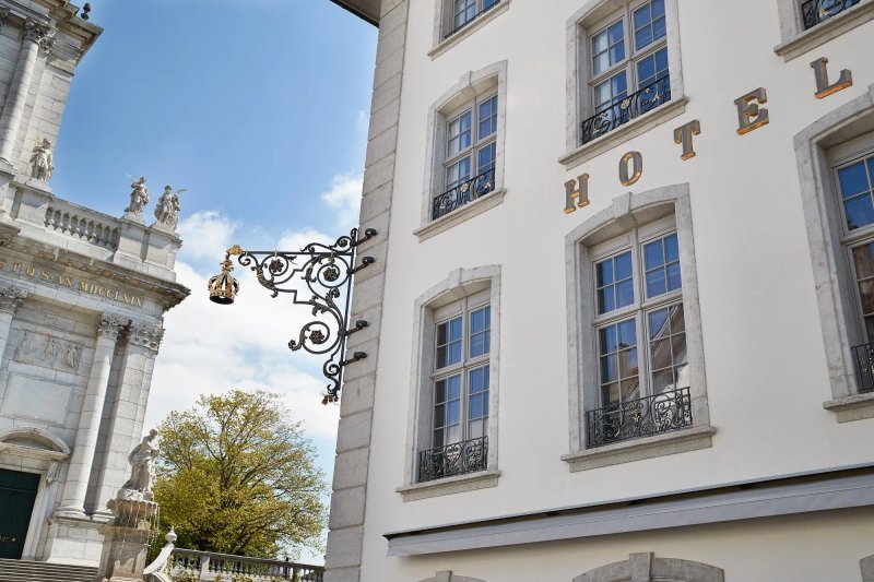 La Couronne Hotel