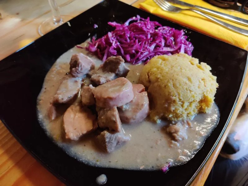 Rifugio Serot Restaurant