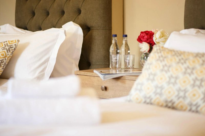 White Hart South Harting Pub & Dining