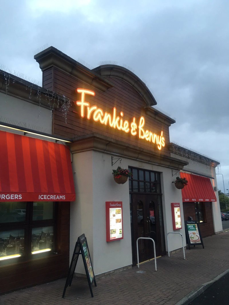 Frankie & Benny's