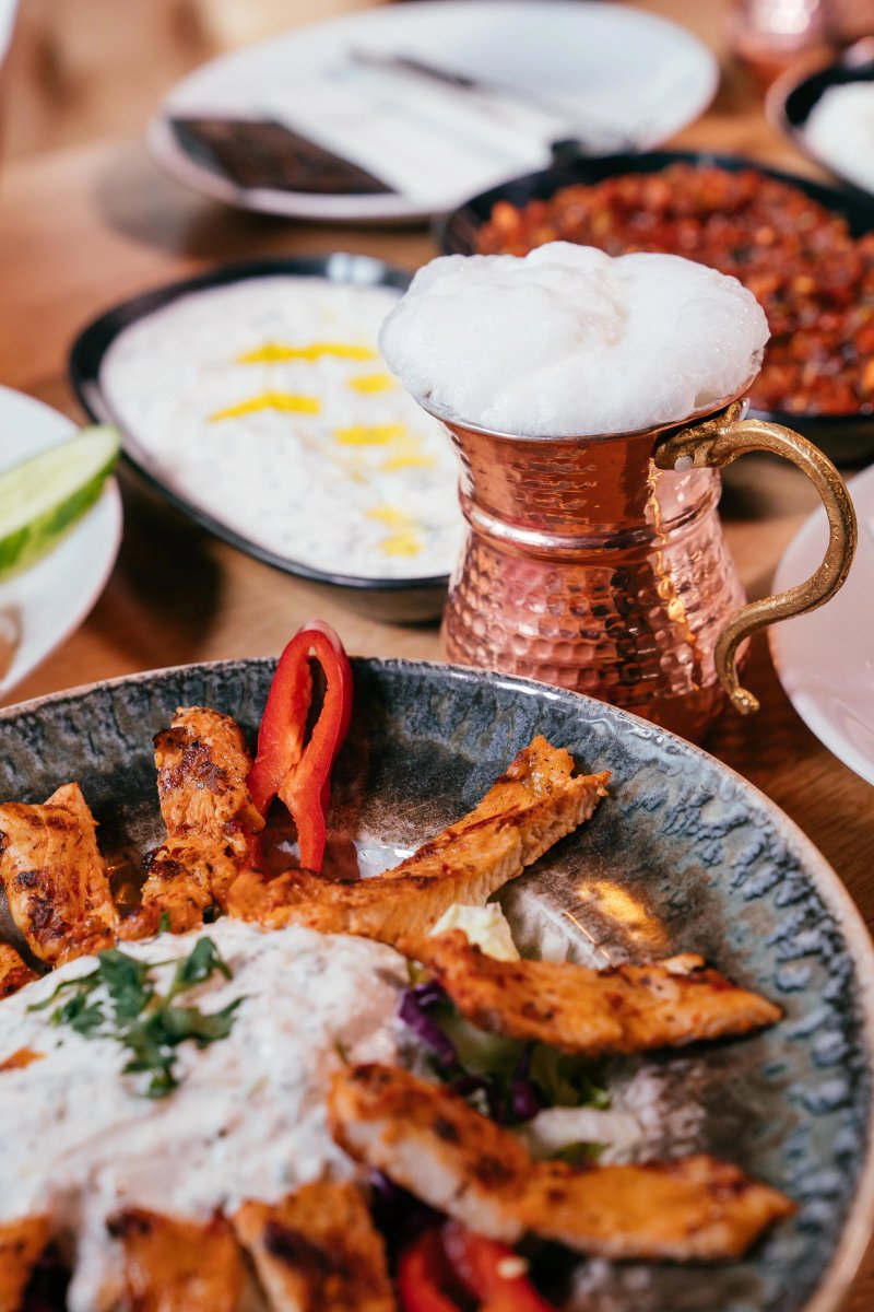 Damak Restaurant Etli Ekmek - Grill Cafe