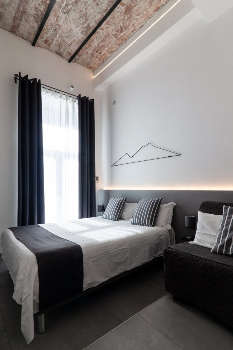 Vesucharme Suite Luxury Room