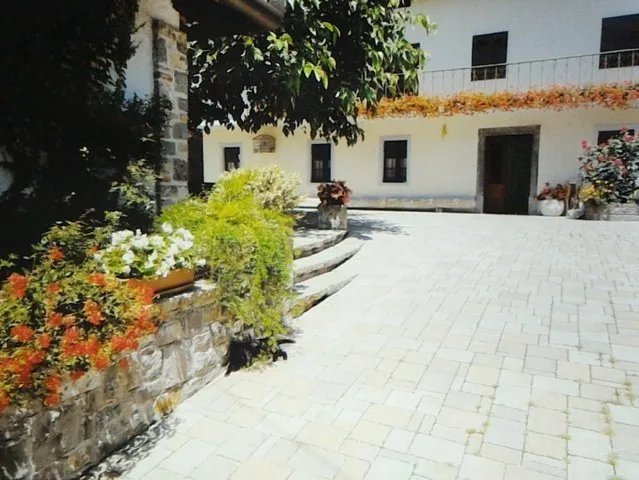 Turisticna Kmetija pri Rjavcevih