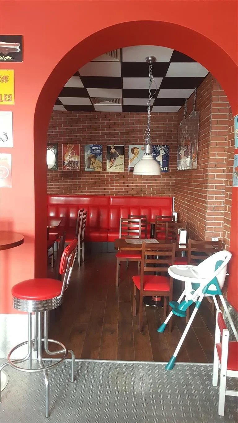 Hot Baby Restaurant