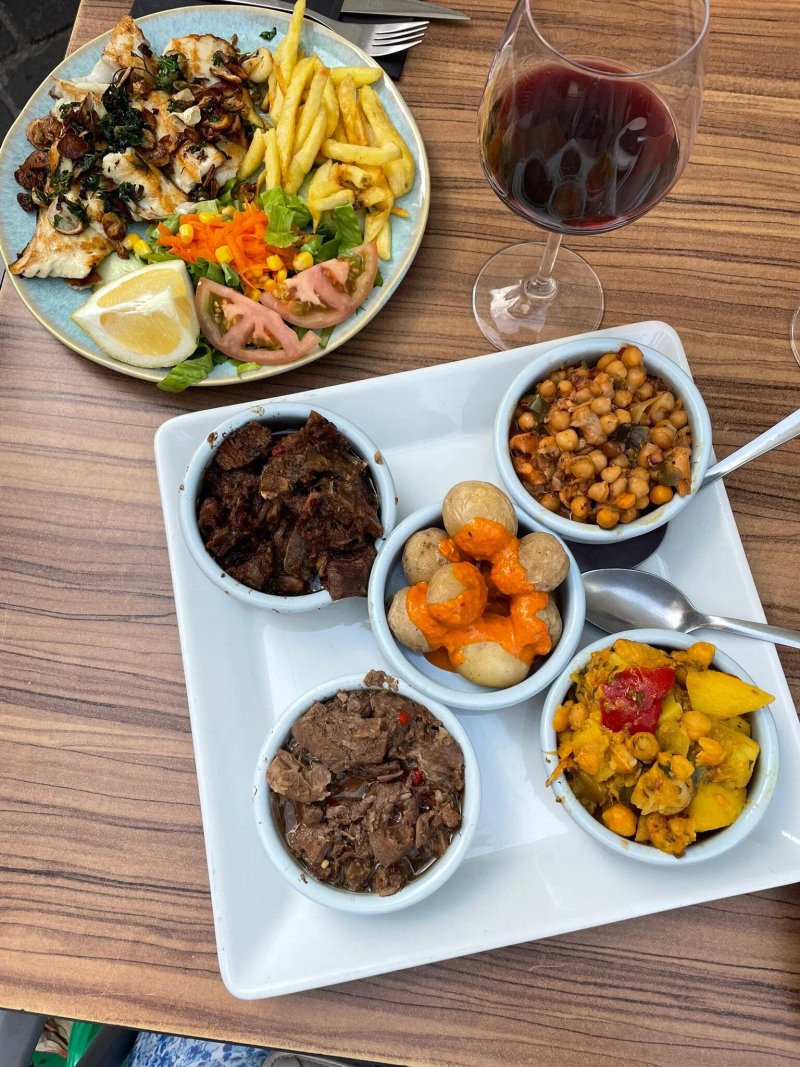 Adargoma Restaurante Grill Adargoma