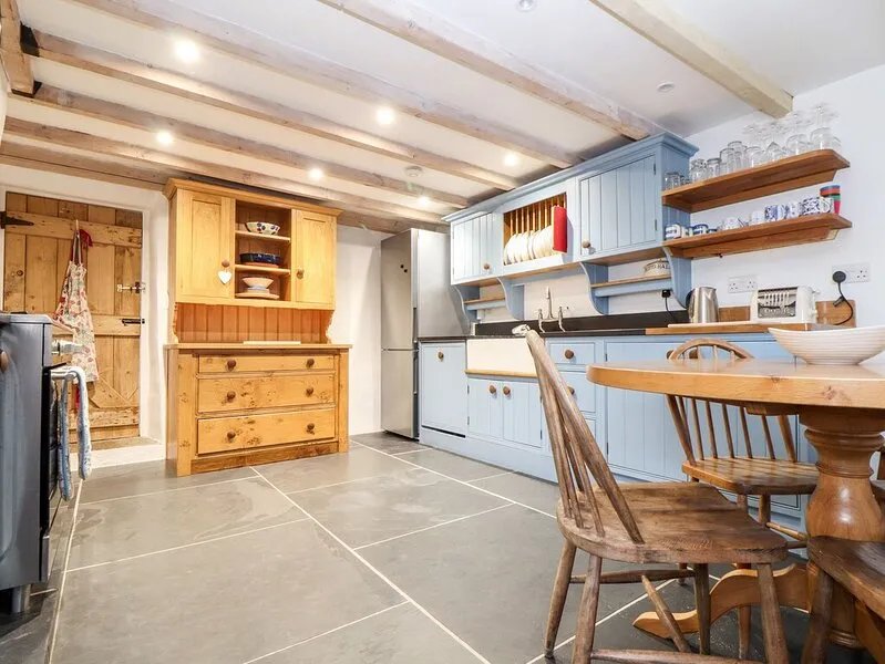 TRELASH COTTAGE, family friendly, with open fire in Warbstow,