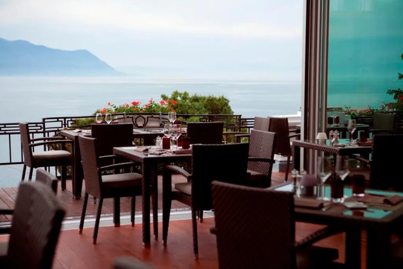 Grand Hotel Suisse Majestic