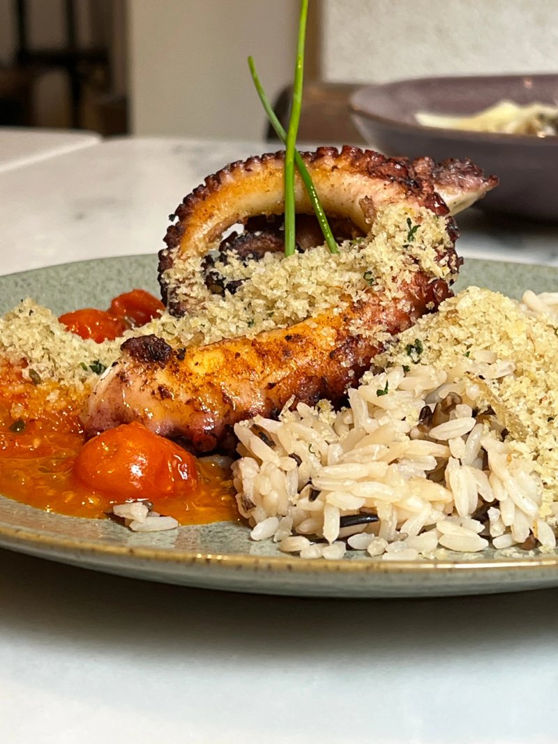 Madame Restaurant - Pizza, Bistro, Cocktails, Terrace