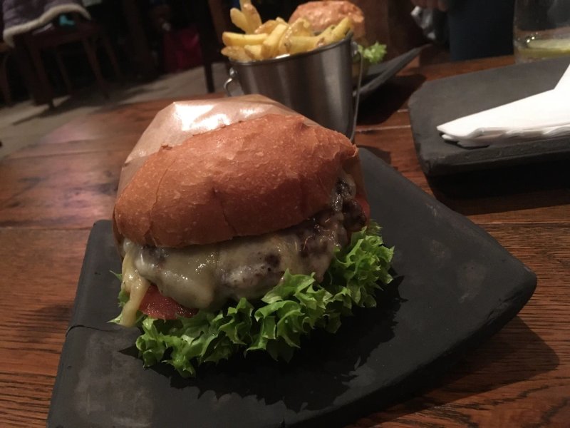 Burger Lounge