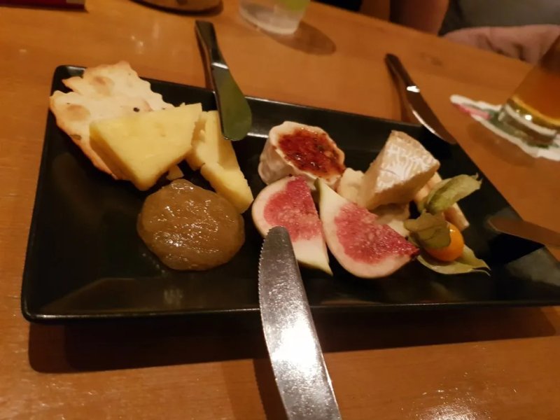SauBar