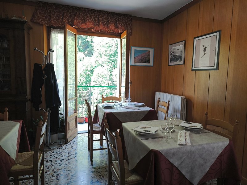 Albergo Ristorante Chez Isabel
