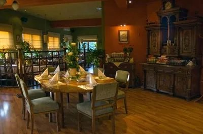 Kochanow Hotel & Restauracja