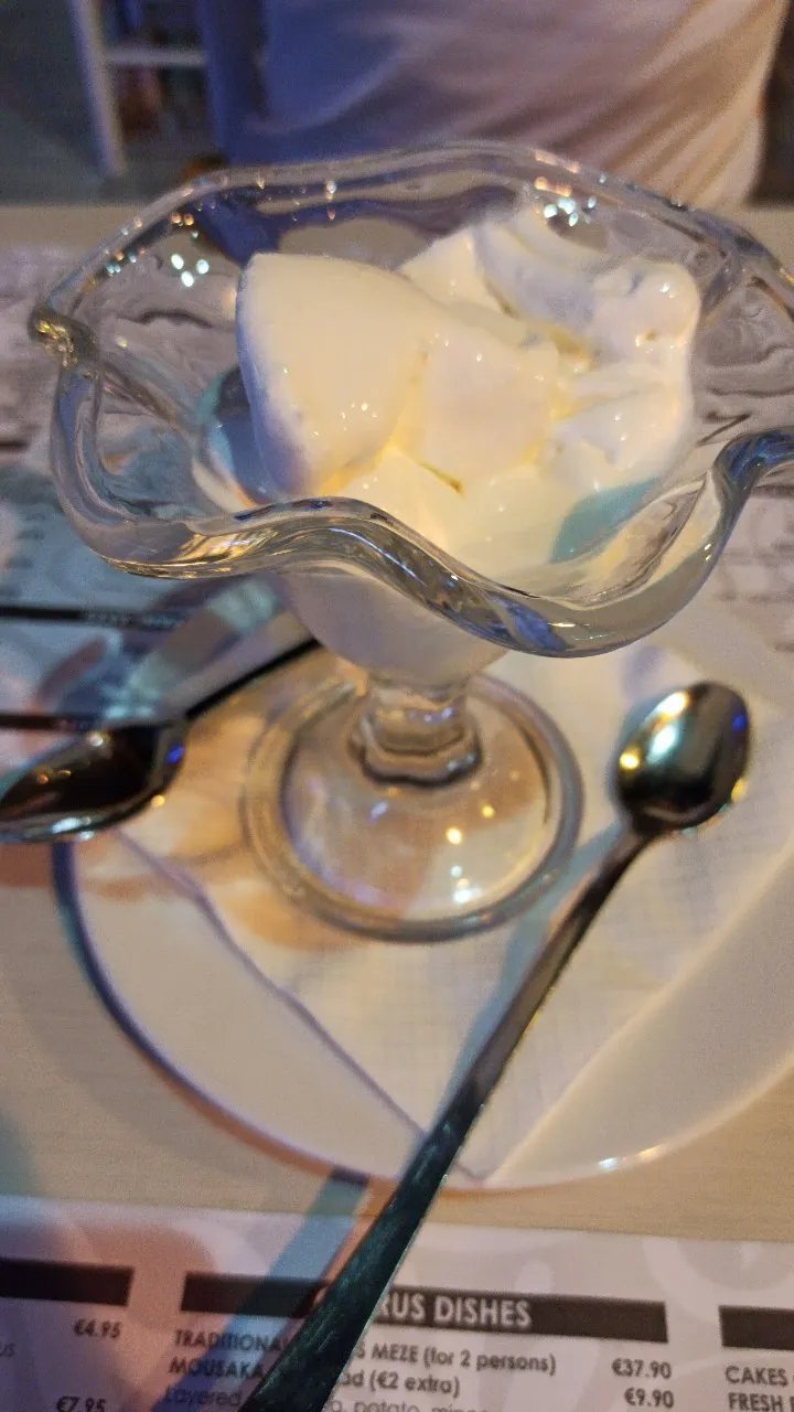 Island Affair Restaurant