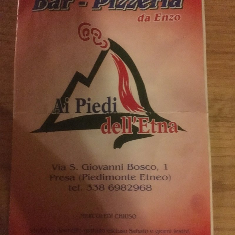 Ai Piedi Dell'Etna