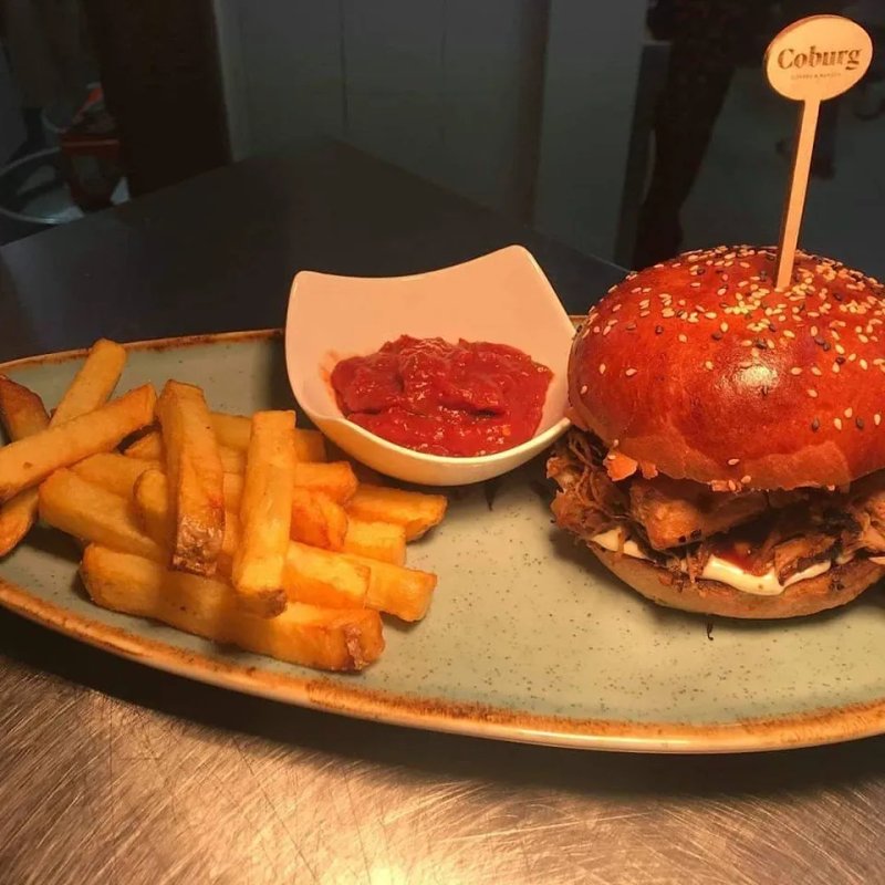 COBURG coffee & burger