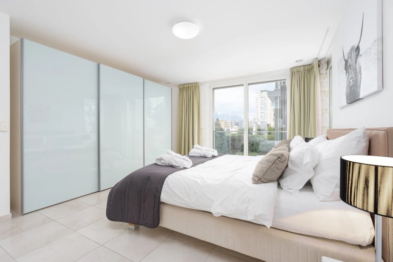 Montreux Lake View Apartments and Spa