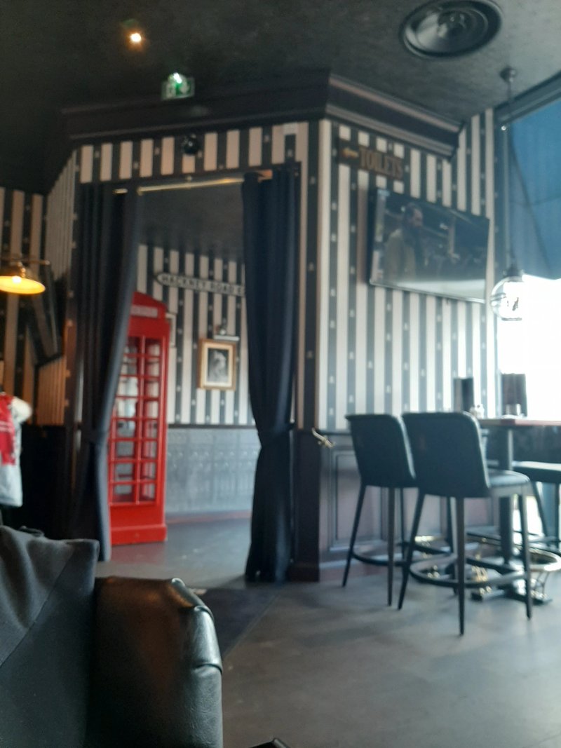 Au bureau