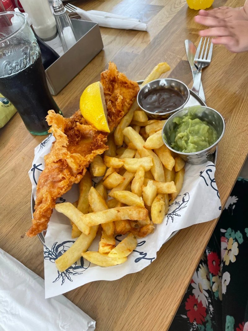 Kelly's of Looe