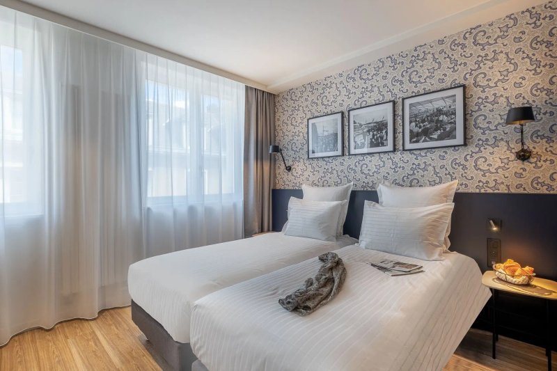 Ferdinand Hotel Tours