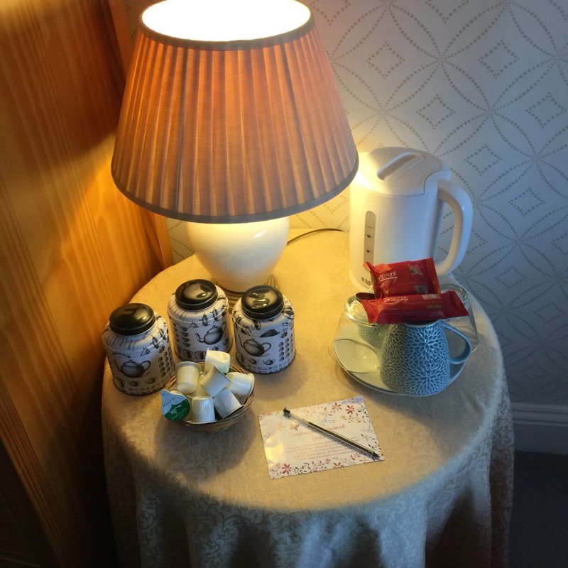 Holmlea Guest House