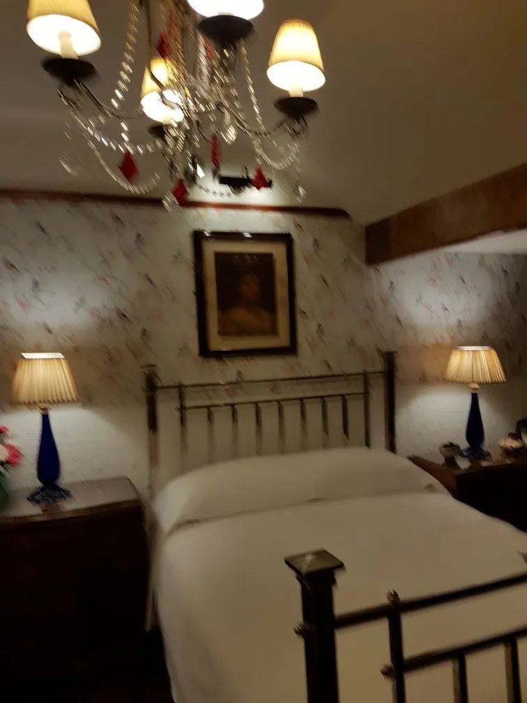 The Lonsdale Hotel