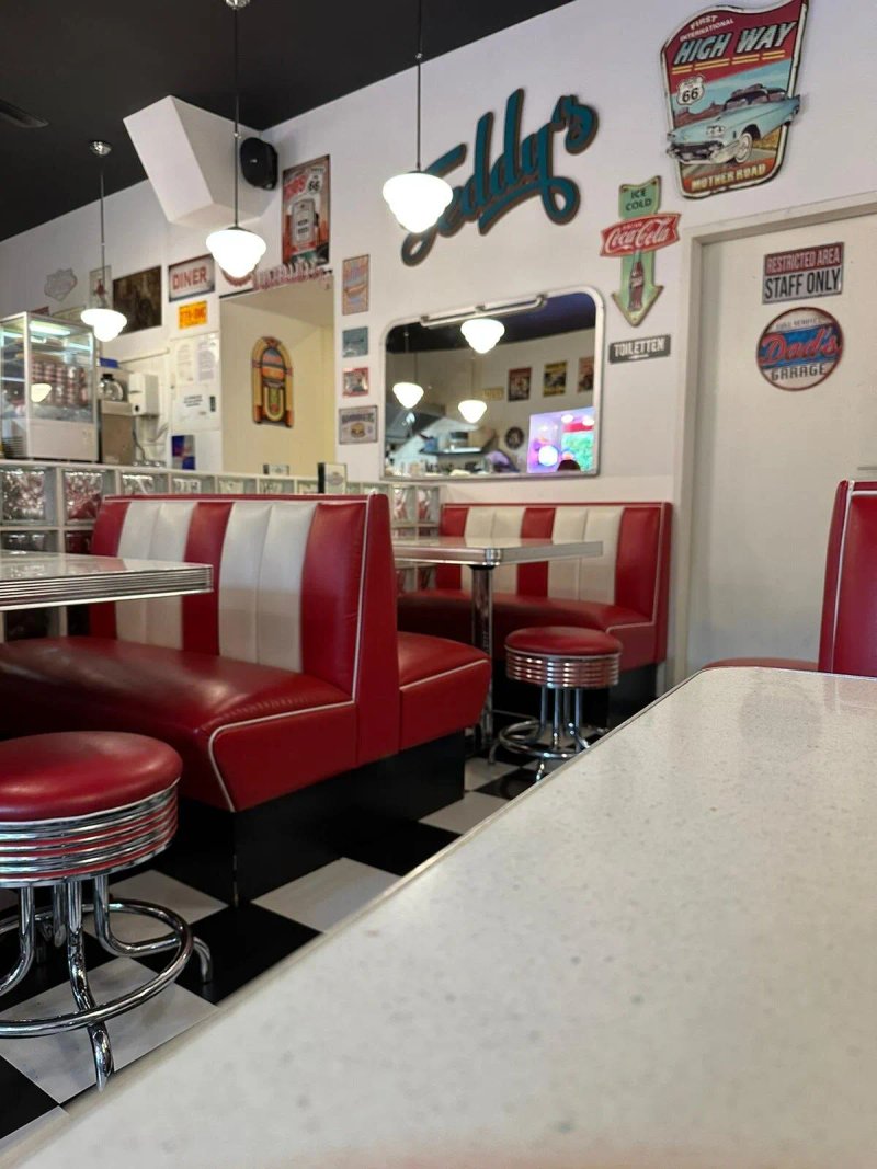 Teddy's American Diner