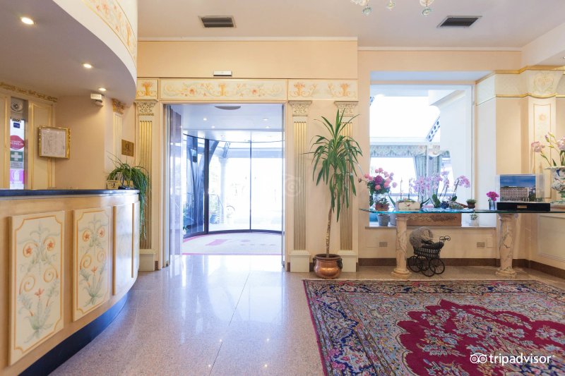 Hotel Astoria