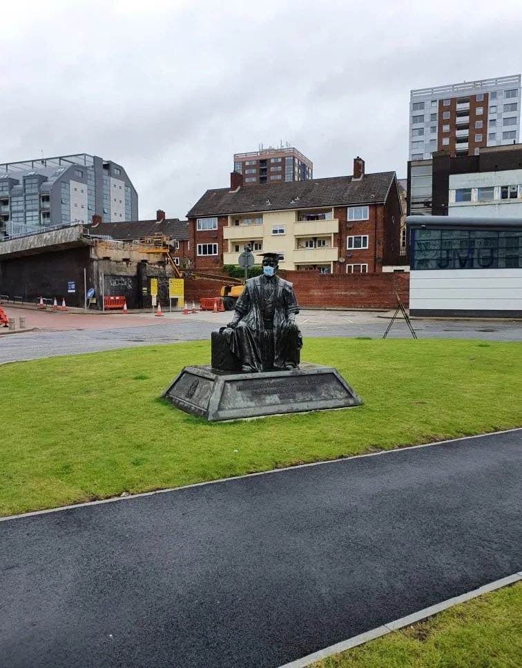 Henry Egerton Cotton Statue
