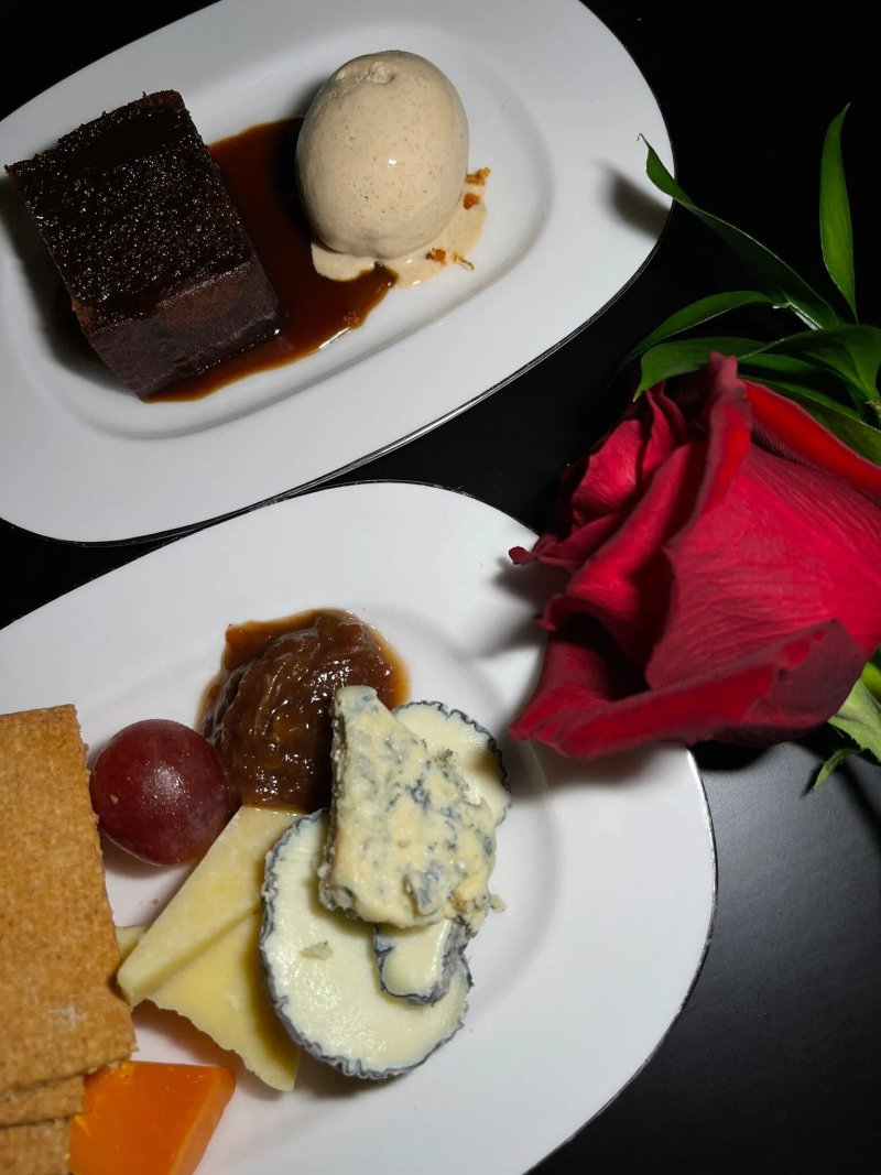 Oak Room Restaurant